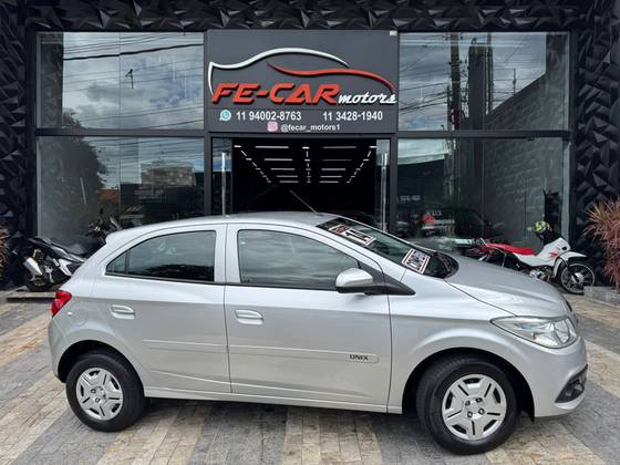CHEVROLET ONIX 1.0 MPFI LT 8V FLEX 4P MANUAL